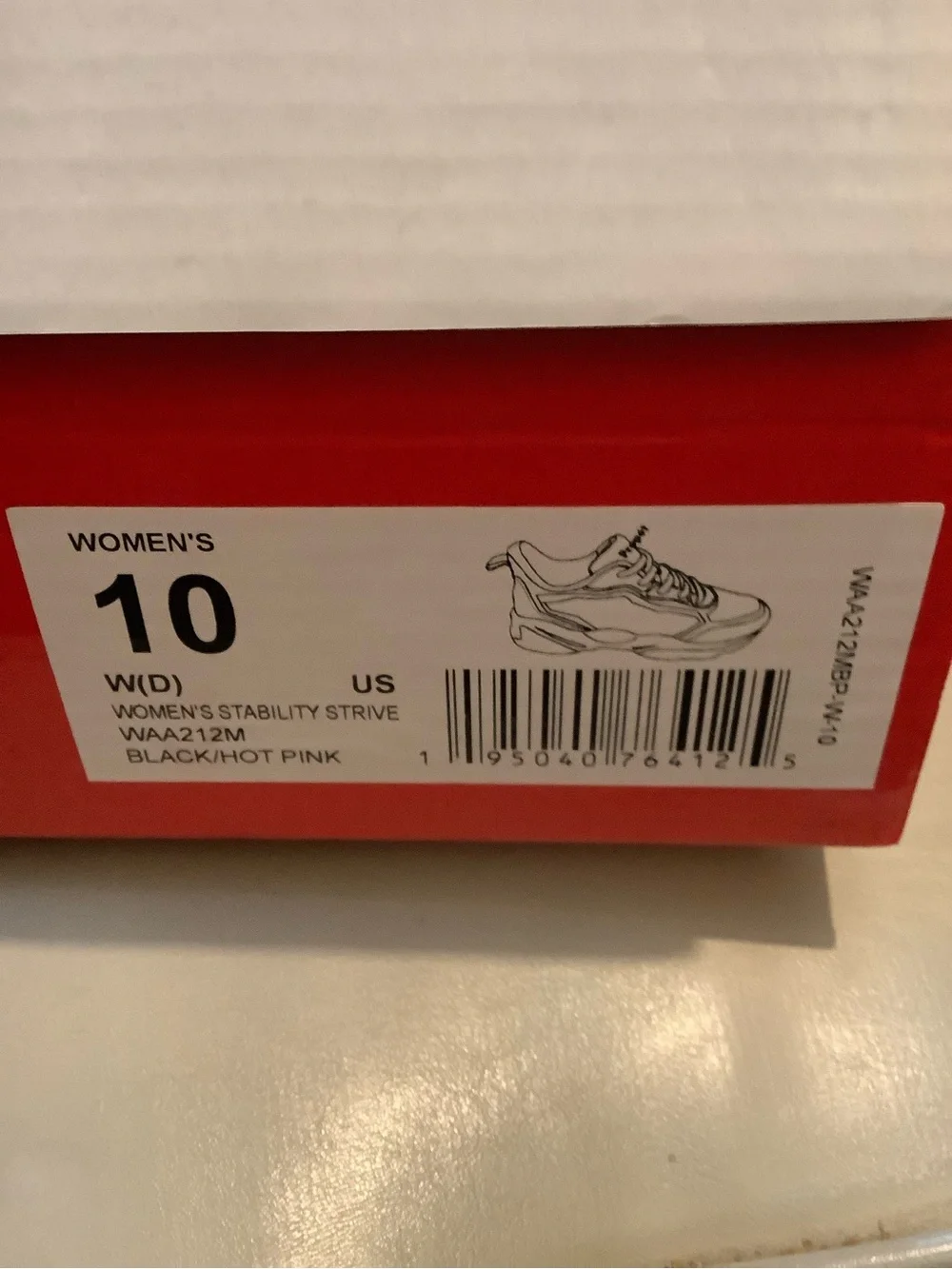New in the box PROPET 10W Stability Strive Walking Sneakers Black & Hot Pink New